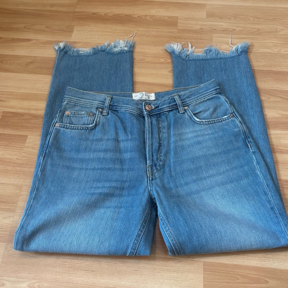 Free People We The Free Oversized Distressed Wide Leg Jeans‎